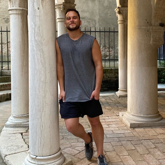 Meet your Posher, Geoffrey - Picture 1 of 1